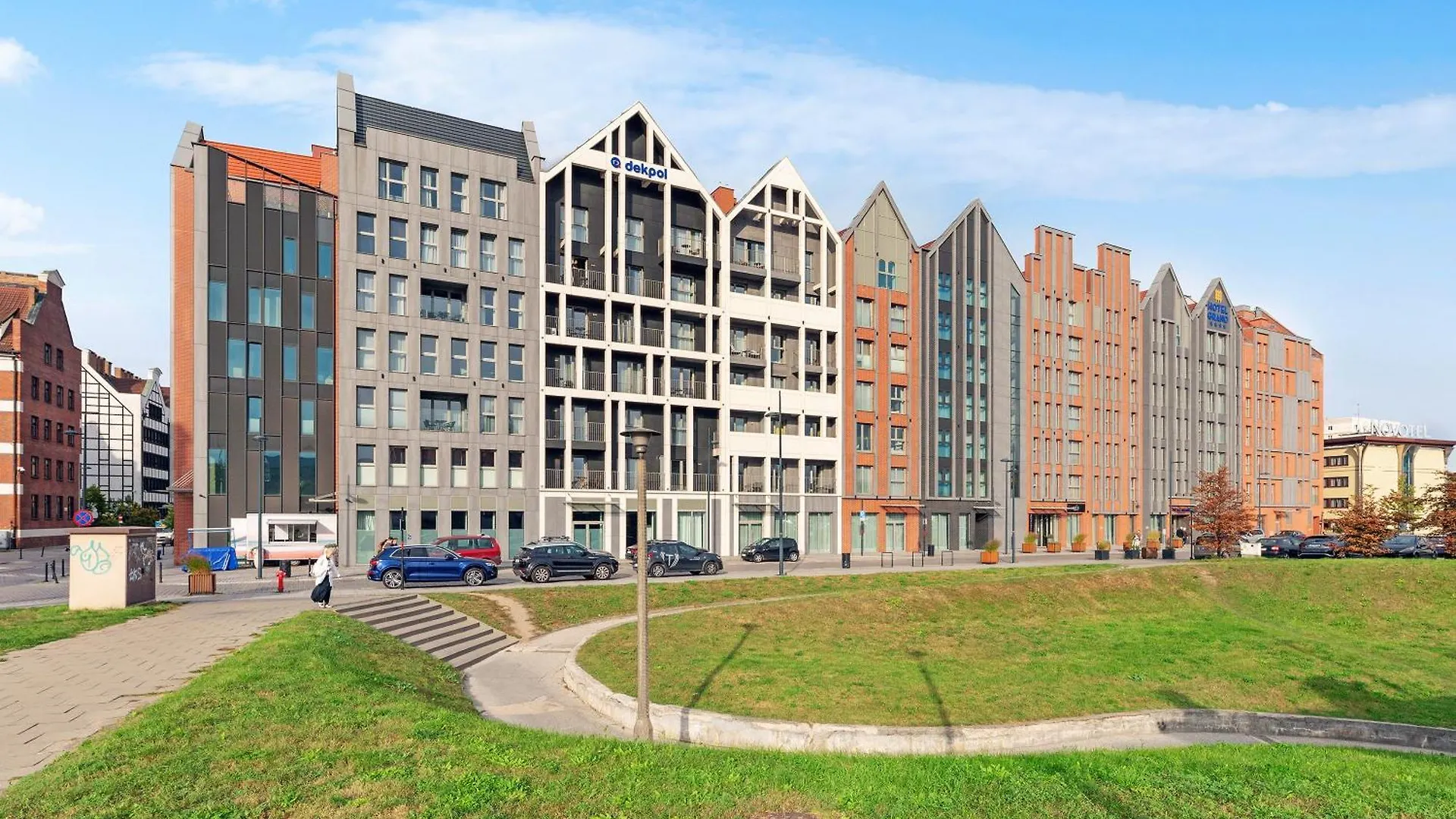 Apartments Jaglana With Parking & Spa غدانسك