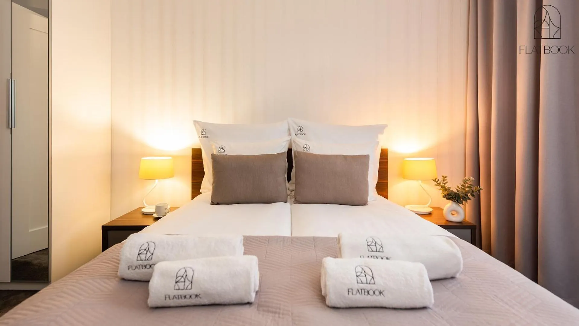 Apartments Jaglana With Parking & Spa غدانسك